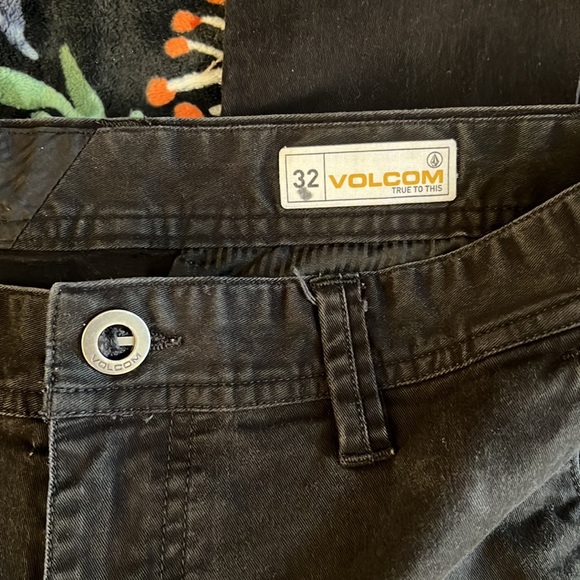 Volcom chinos - Picture 6 of 6